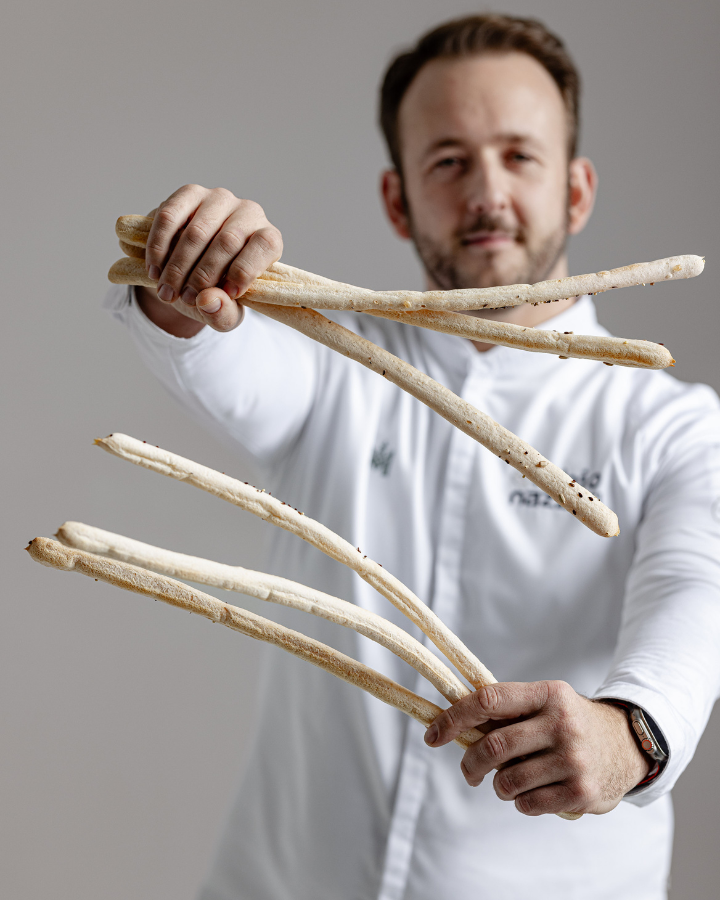 Grissini gluten free: Piccoli dettagli, grande friabilità.