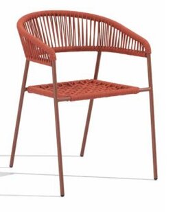 Leggera, elegante, intrecciata a mano