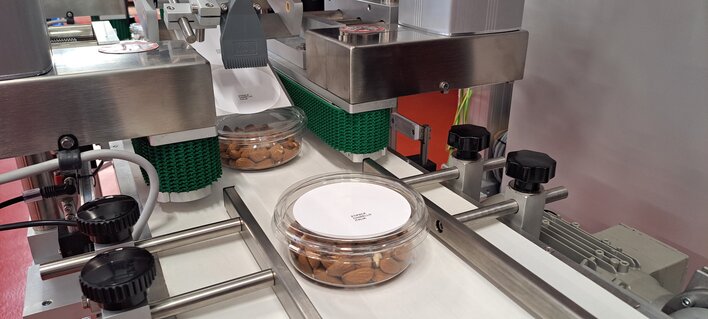 Etichettatrice Automatica Sopra/Sotto Sistema 4